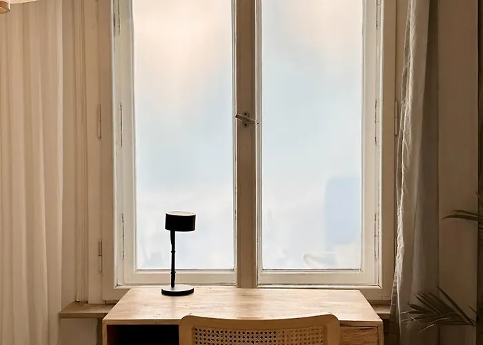 Apartment Frauenapartment Schoenes Mit Balkon Am Bergpark Wilhelmshoehe Kassel